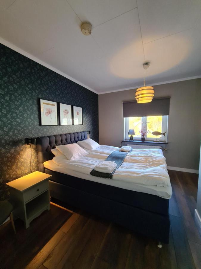 Dala-Jaerna Hotell Och Vandrarhem מראה חיצוני תמונה